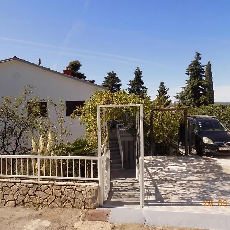 Apartment With A Parking Space Selce, Crikvenica - 15244 *